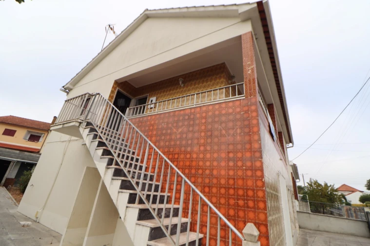 Moradia T3 para Venda em São João Baptista e Santa Maria dos Olivais Foto 14