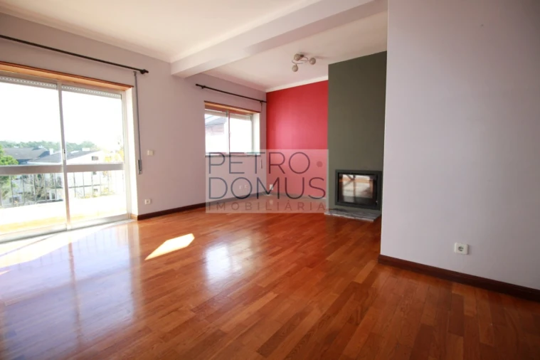 Apartamento T3 para Venda em Marrazes e Barosa Foto 1