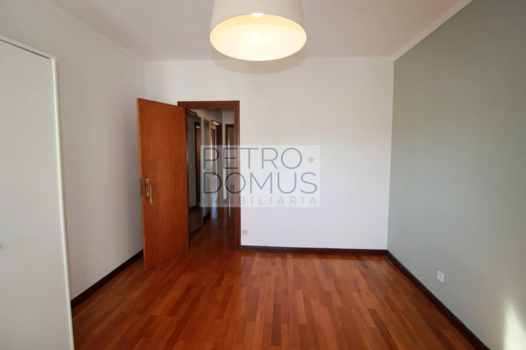 Apartamento T3 para Venda em Marrazes e Barosa Foto 22