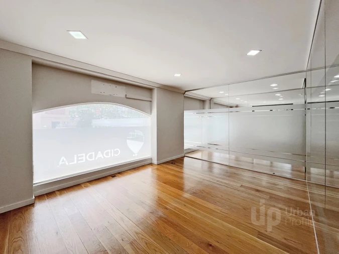 Loja para Venda em Cascais e Estoril Foto 2