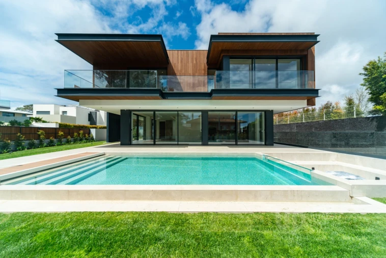 Moradia T5 para Venda em Cascais e Estoril