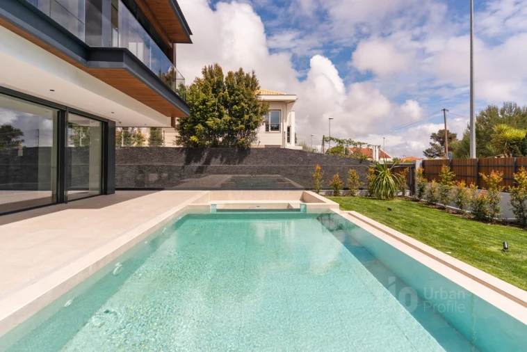 Moradia T5 para Venda em Cascais e Estoril Foto 2