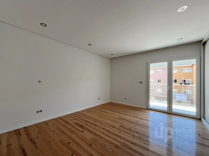 Apartamento T3 para Venda em Cascais e Estoril Foto 10