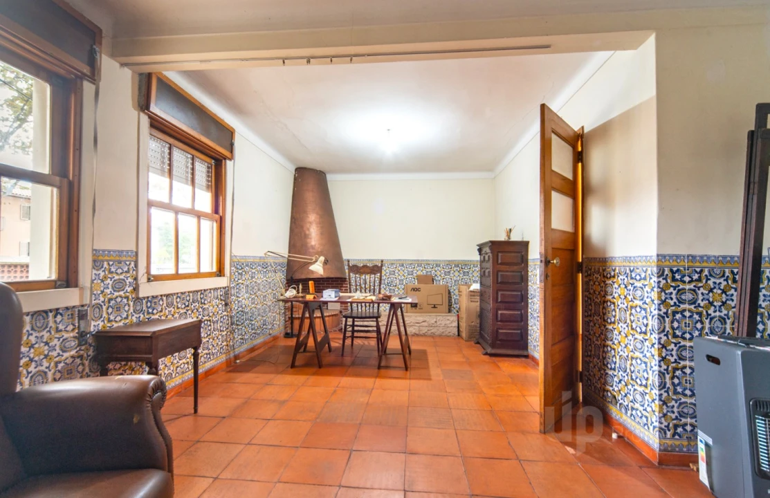 Moradia T6 para Venda em Benfica Foto 8