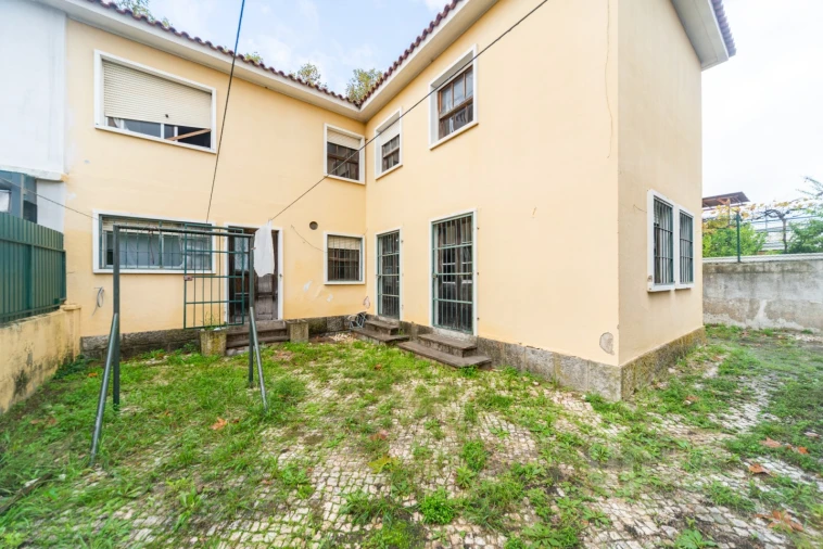 Moradia T6 para Venda em Benfica Foto 2