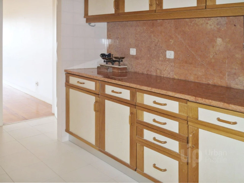 Apartamento T2 para Venda em Cascais e Estoril Foto 10