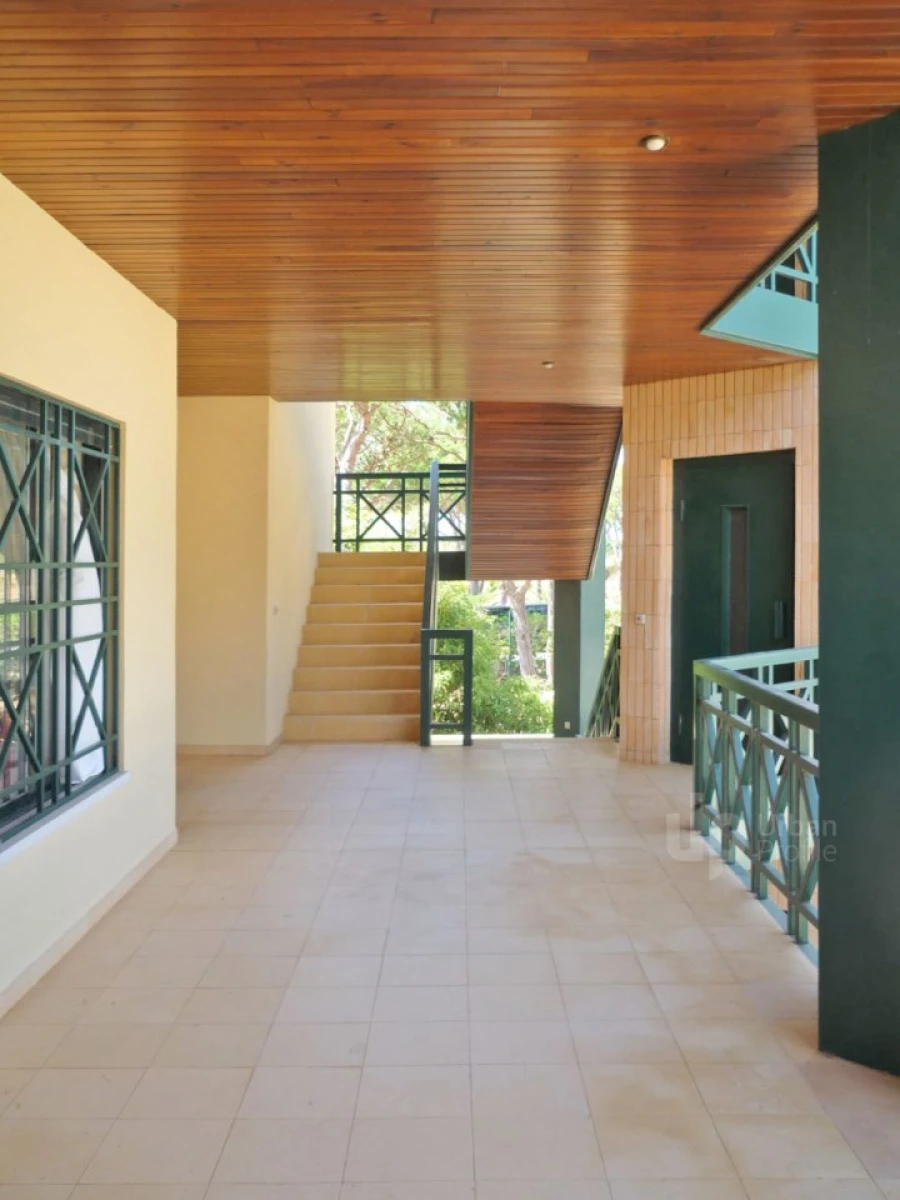 Apartamento T2 para Venda em Cascais e Estoril Foto 18