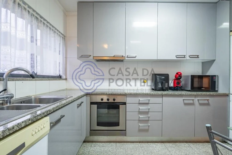 Apartamento T3 para Venda em Moreira Foto 11