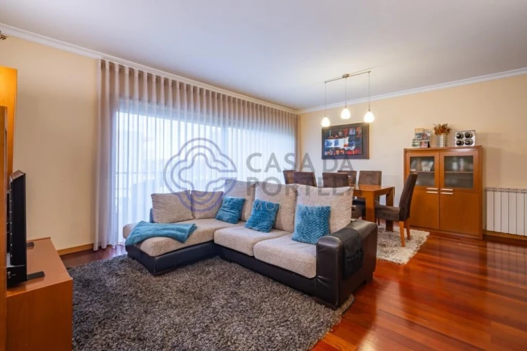 Apartamento T3 para Venda em Moreira Foto 5