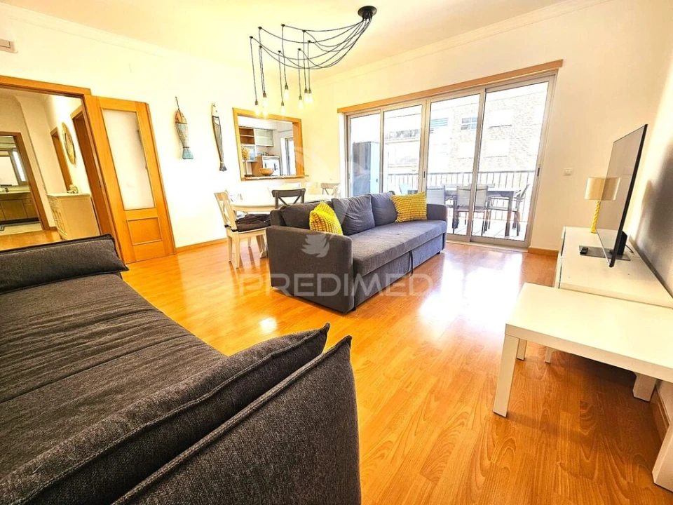 Apartamento T1 para Venda em Armação de Pera Foto 1