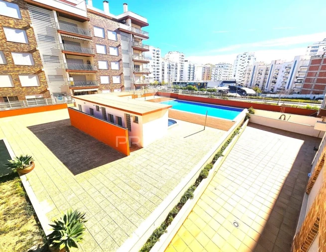 Apartamento T1 para Venda em Armação de Pera Foto 11