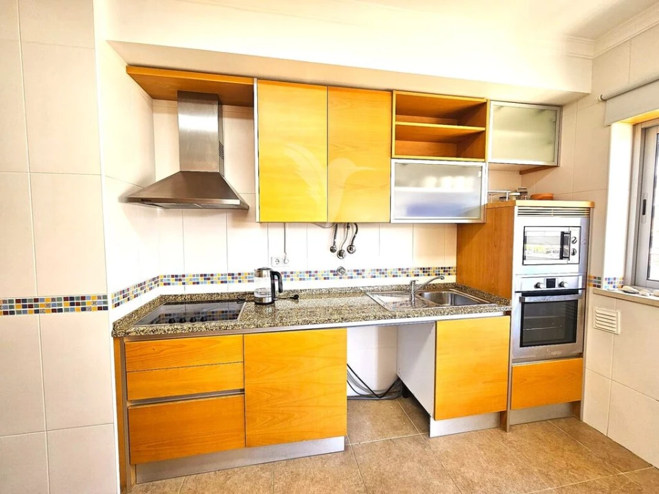 Apartamento T1 para Venda em Armação de Pera Foto 3