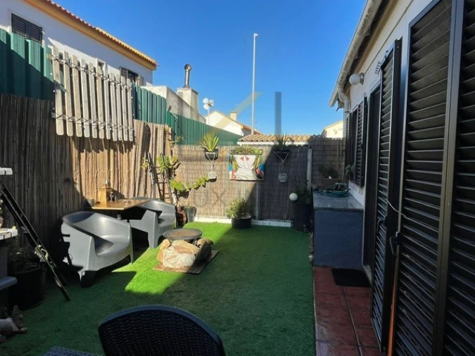 Moradia T3 para Venda em Azeitão (São Lourenço e São Simão) Foto 24