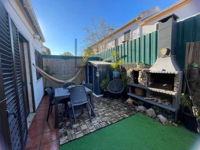 Moradia T3 para Venda em Azeitão (São Lourenço e São Simão) Foto 27