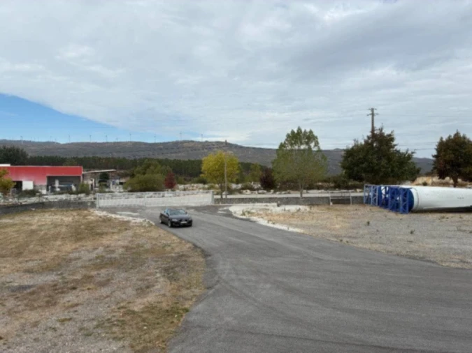 Armazém para Venda em Monteiras Foto 3