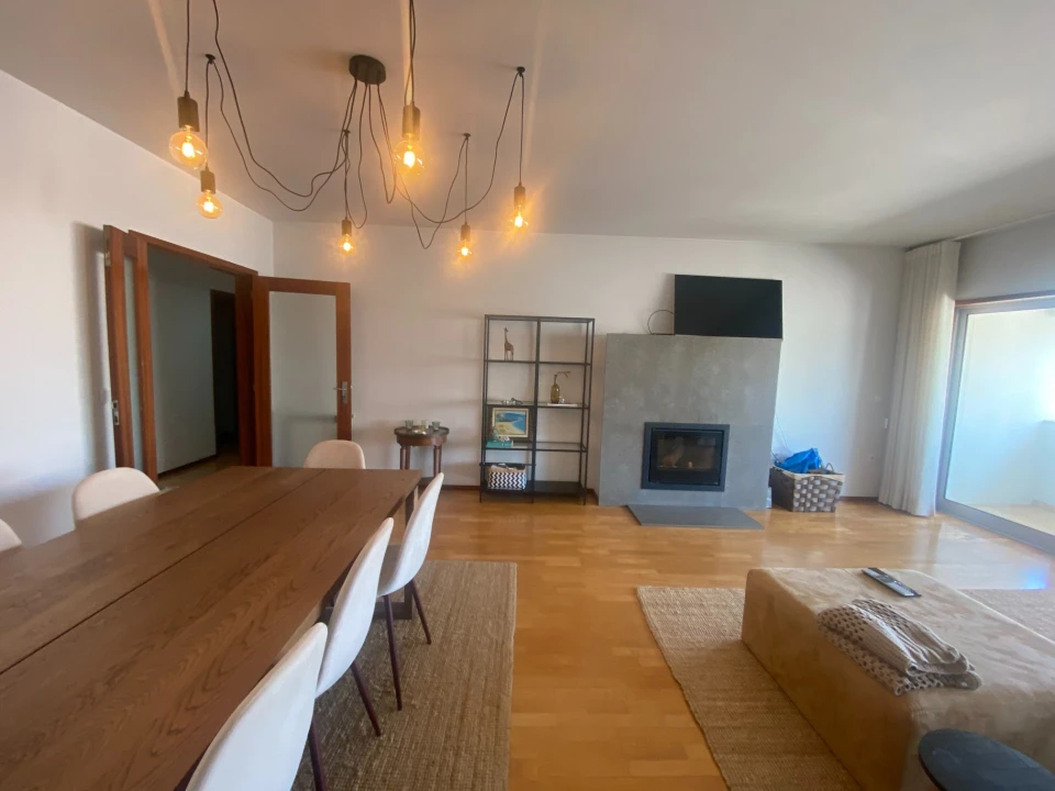 Apartamento T2 para Arrendamento em Azurem Foto 4