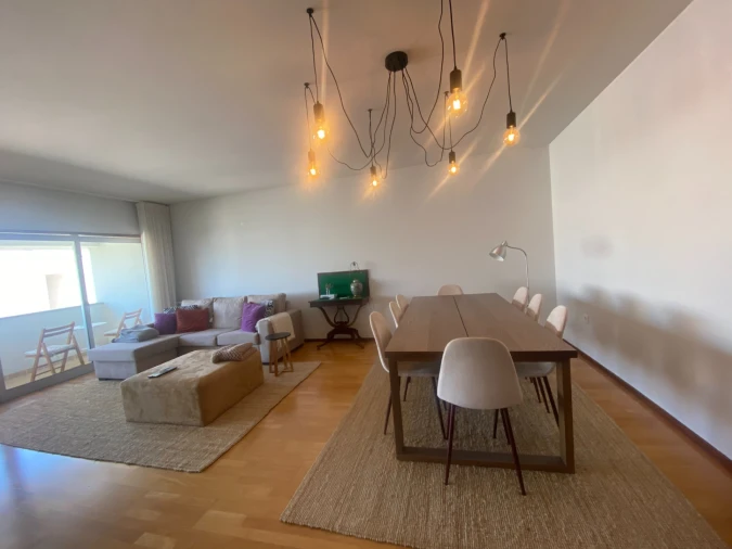 Apartamento T2 para Arrendamento em Azurem Foto 3