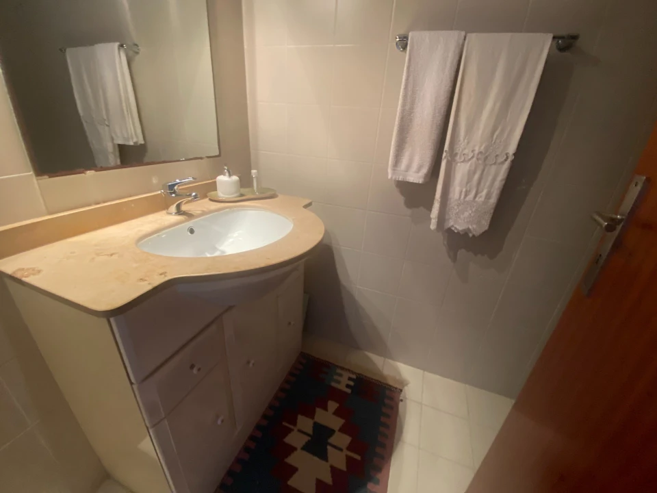 Apartamento T2 para Arrendamento em Azurem Foto 15