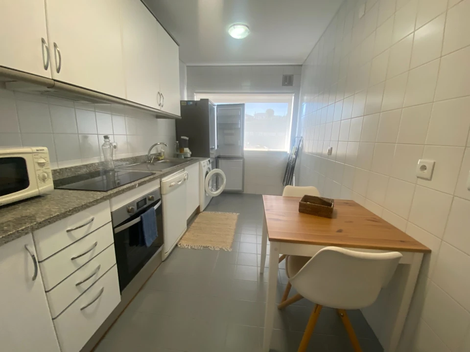 Apartamento T2 para Arrendamento em Azurem Foto 10