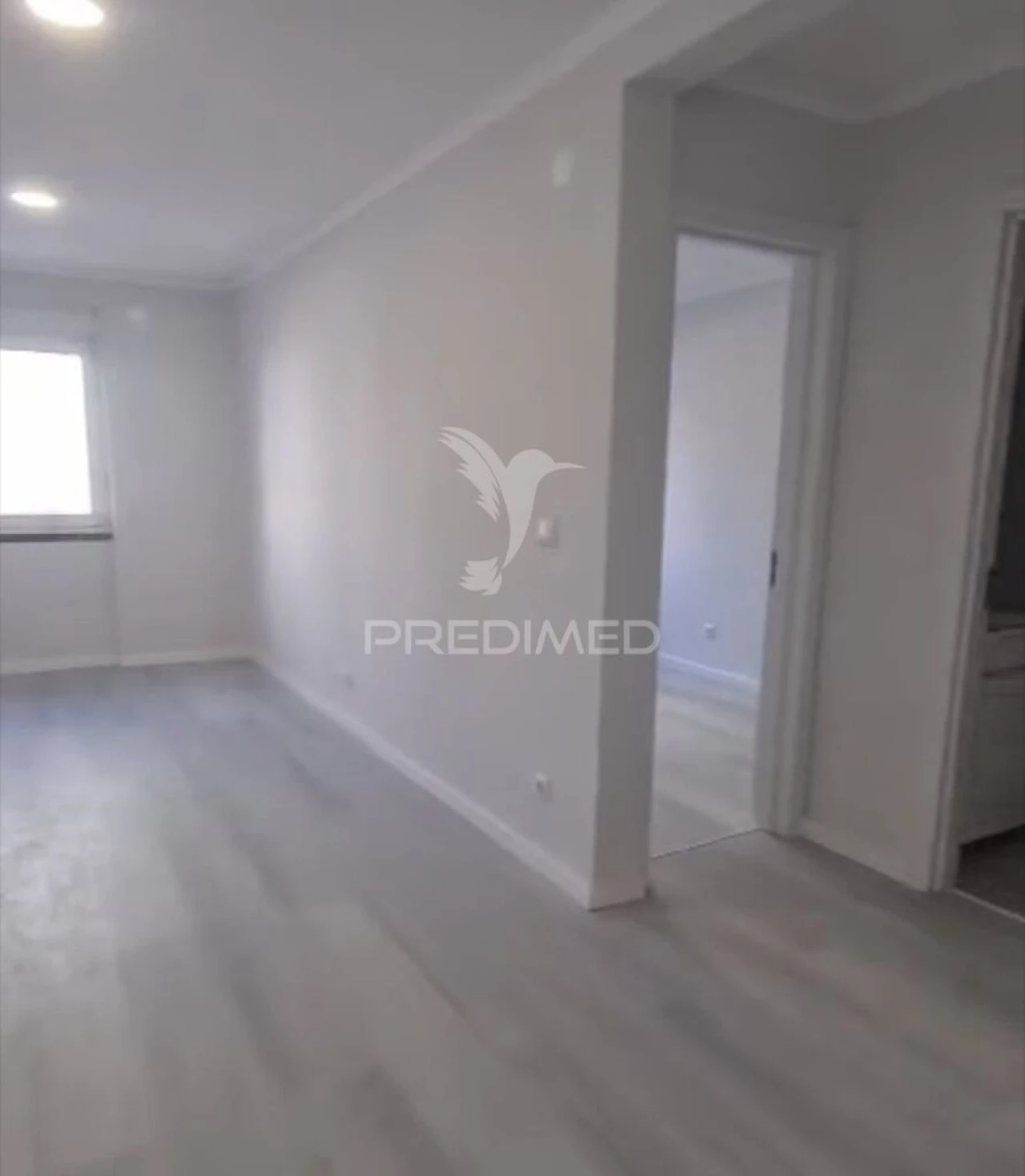 Apartamento T2 para Venda em Benfica Foto 14