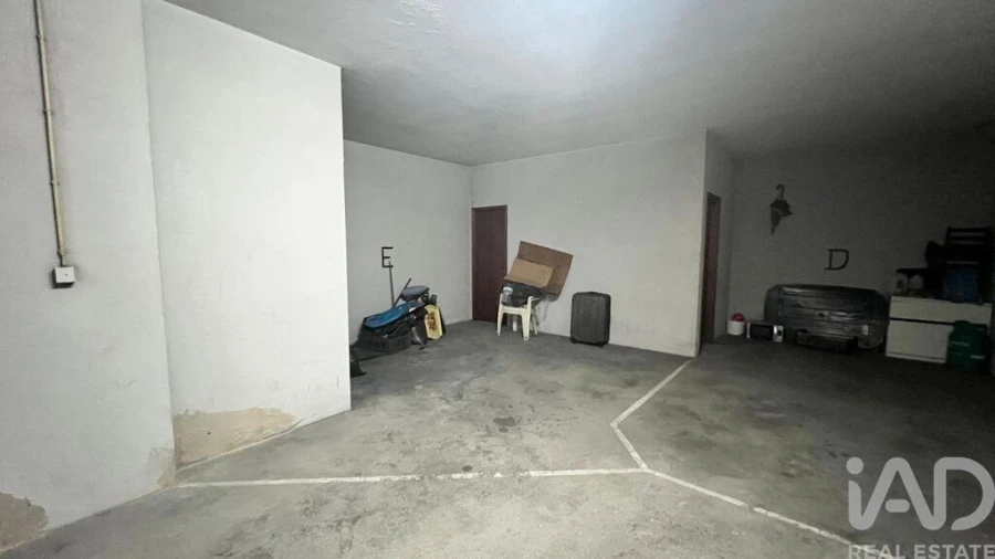 Apartamento T2 para Venda em Pedreira, Rande e Sernande Foto 31