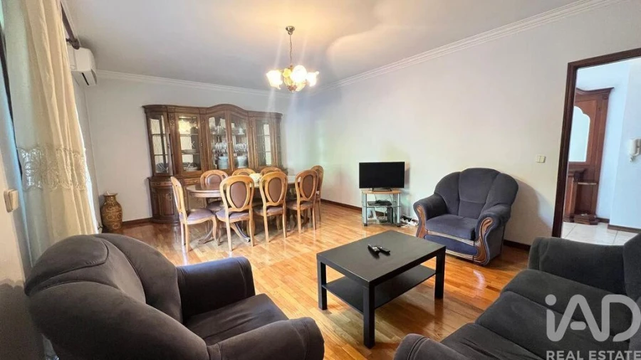 Apartamento T2 para Venda em Pedreira, Rande e Sernande Foto 13