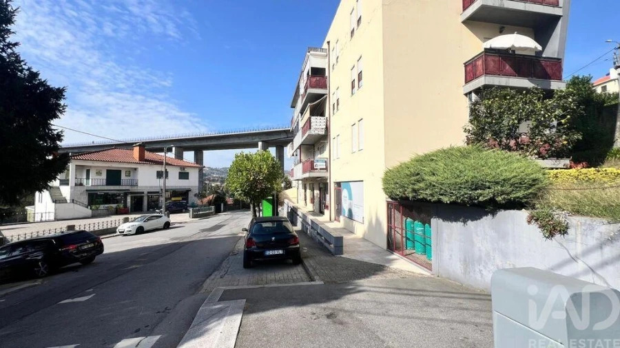 Apartamento T2 para Venda em Pedreira, Rande e Sernande Foto 33