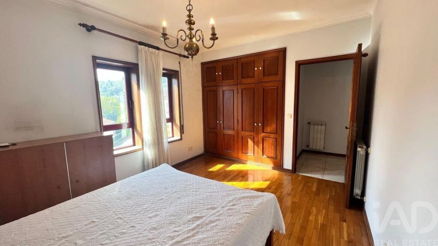 Apartamento T2 para Venda em Pedreira, Rande e Sernande Foto 20