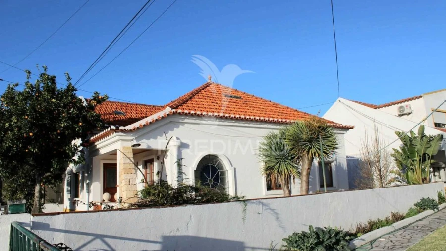 Moradia T2 para Venda em São Francisco da Serra