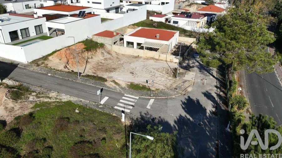Moradia T3 para Venda em Rio Maior Foto 18