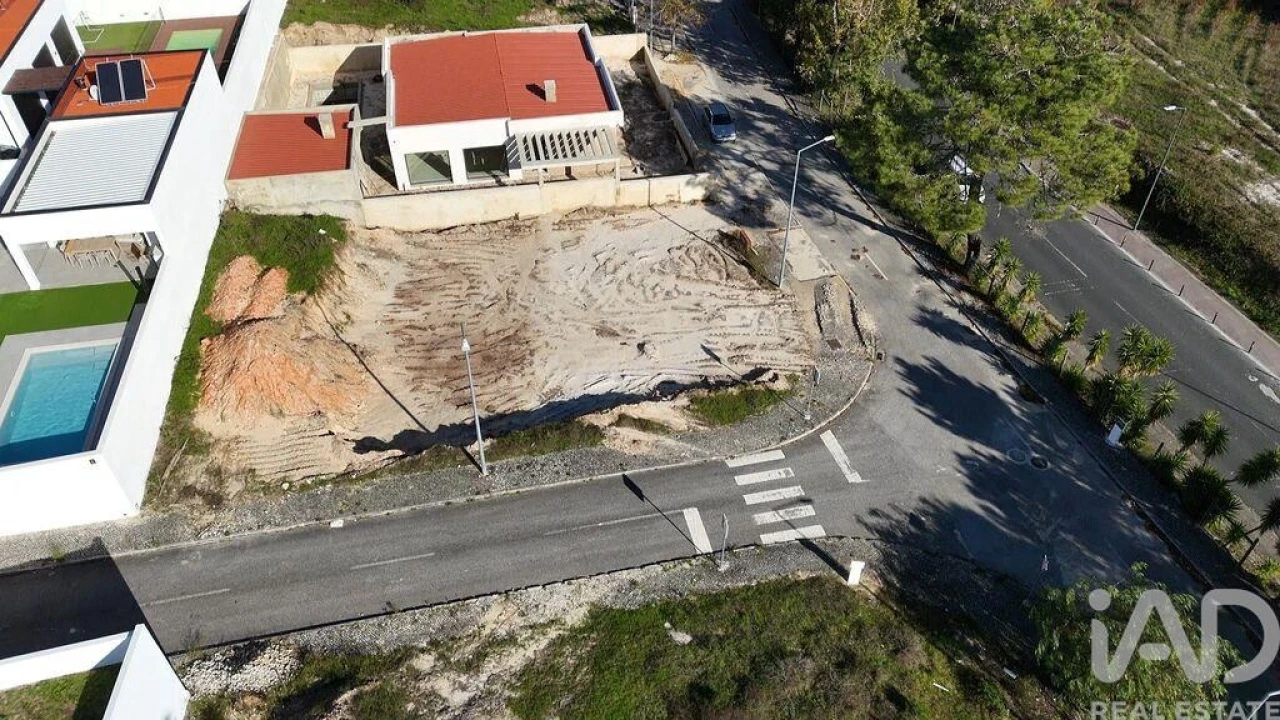 Moradia T3 para Venda em Rio Maior Foto 16