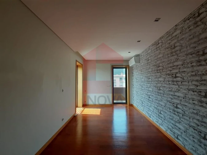 Apartamento T3 para Venda em Subportela, Deocriste e Portela Susã Foto 13