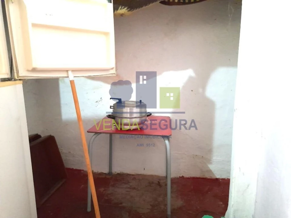 Moradia T3 para Venda em Beringel Foto 28