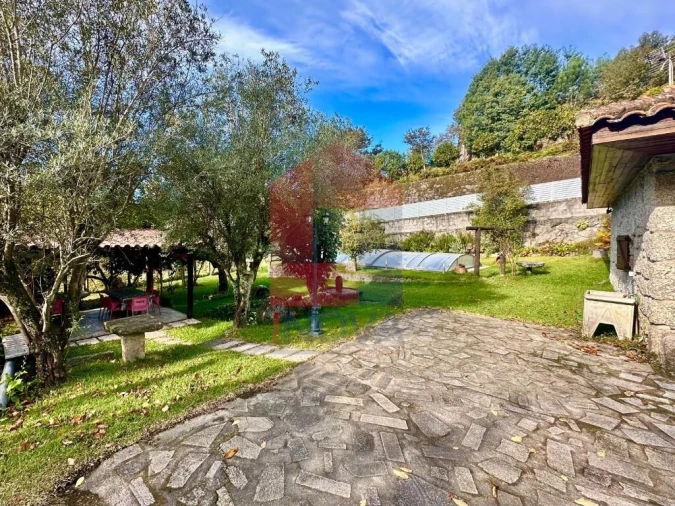 Moradia T3 para Venda em Valdreu Foto 27