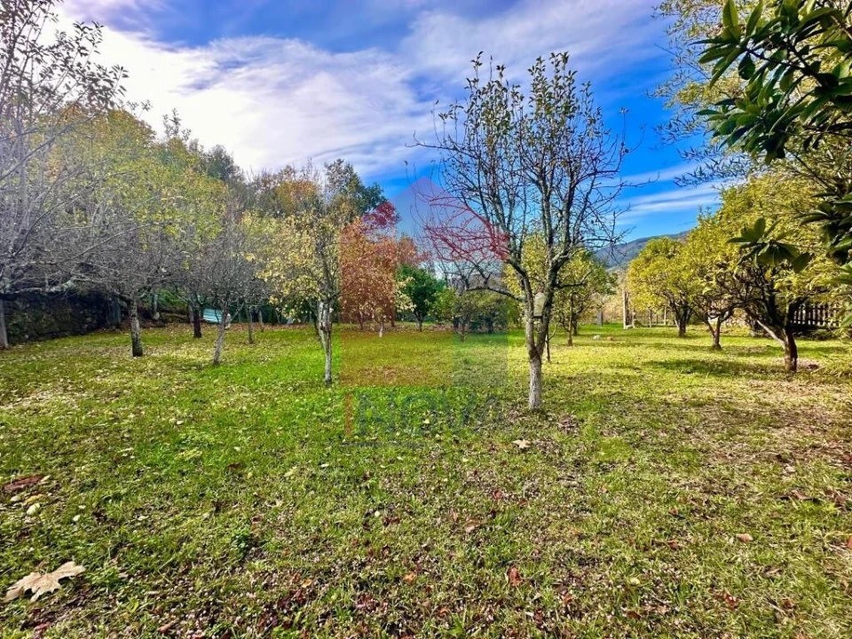 Moradia T3 para Venda em Valdreu Foto 30