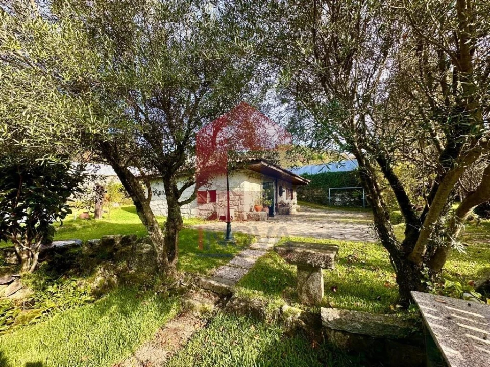 Moradia T3 para Venda em Valdreu Foto 47