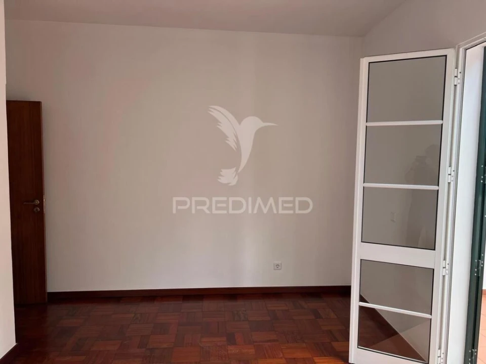 Moradia T2 para Venda em Funchal (Santa Luzia) Foto 14