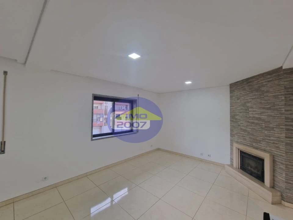 Apartamento T2 para Venda em Canedo, Vale e Vila Maior Foto 5