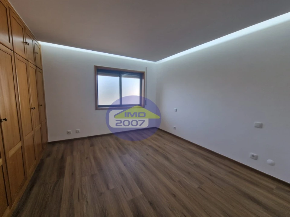 Apartamento T2 para Venda em Canedo, Vale e Vila Maior Foto 14