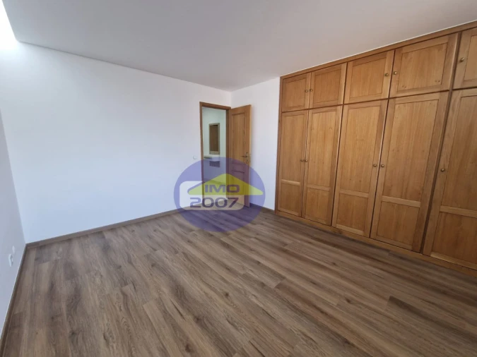 Apartamento T2 para Venda em Canedo, Vale e Vila Maior Foto 12