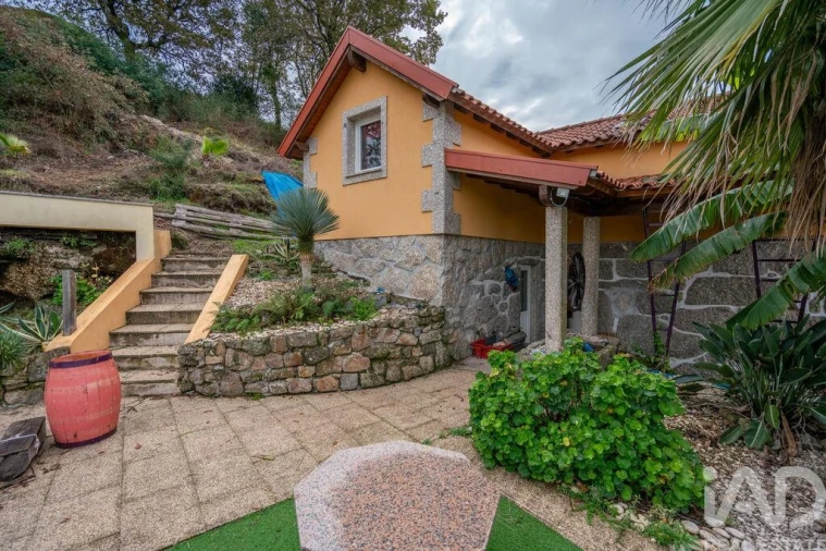 Negócio para Venda em Serzedelo Foto 19