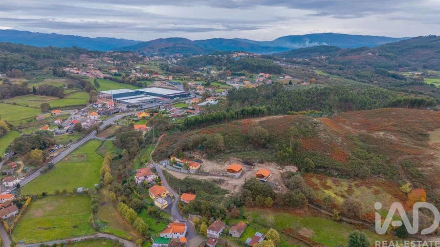 Negócio para Venda em Serzedelo Foto 4