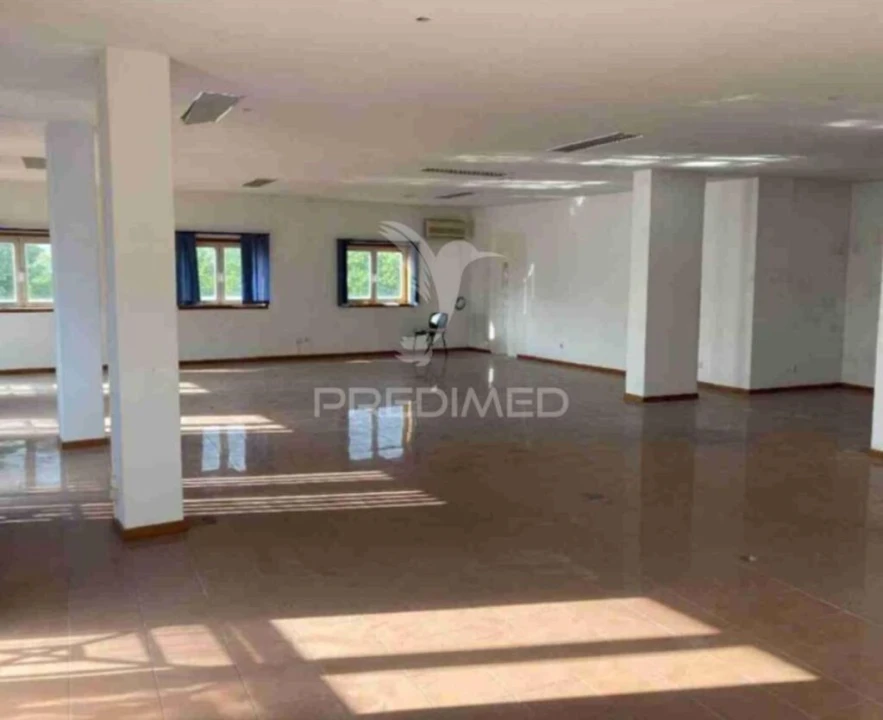 Escritório para Venda em Vagos e Santo António Foto 3