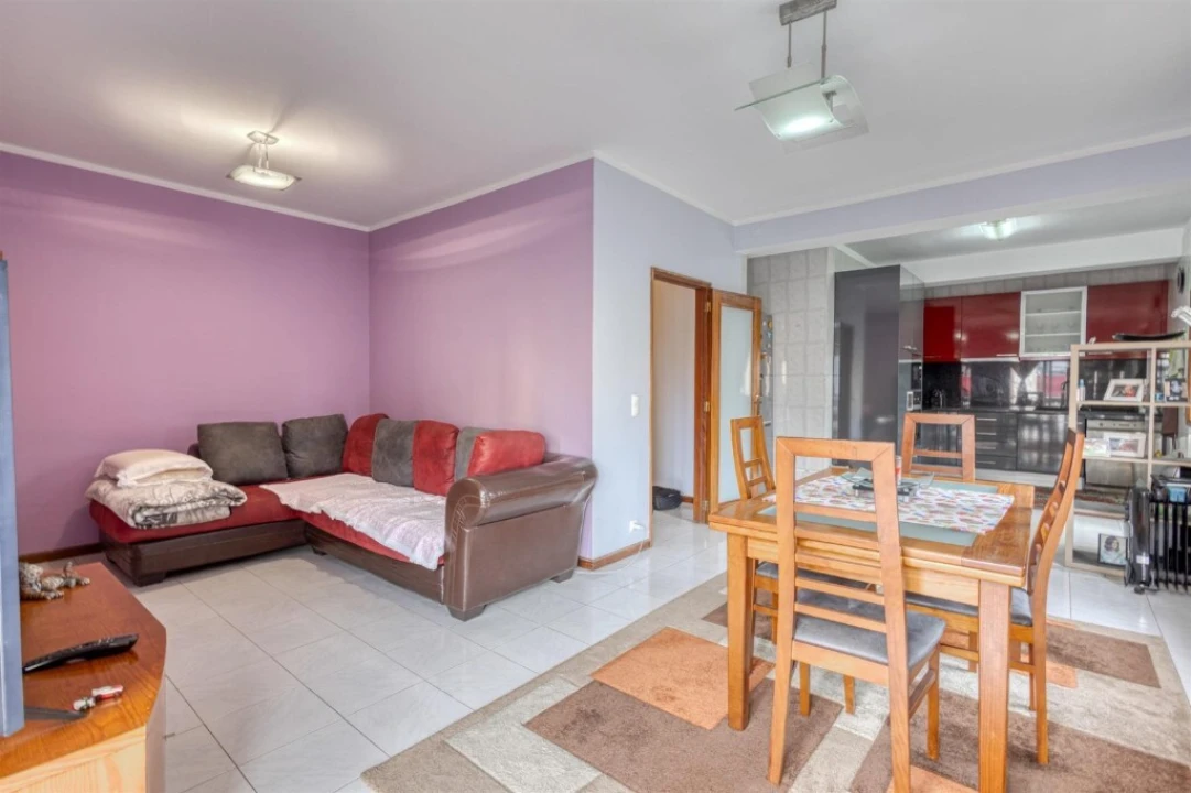 Apartamento T2 para Venda em Baguim do Monte (Rio Tinto) Foto 2