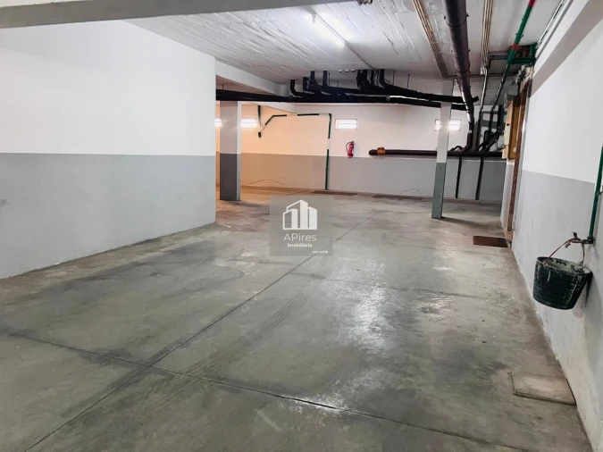 Apartamento T2 para Venda em Costa da Caparica Foto 24