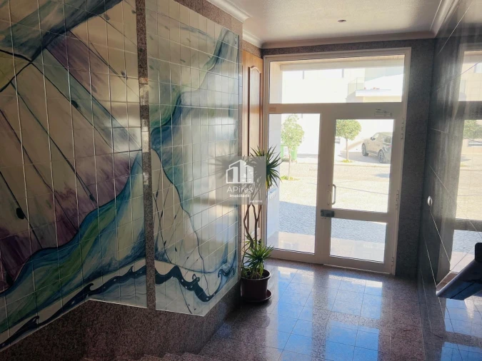 Apartamento T2 para Venda em Costa da Caparica Foto 18