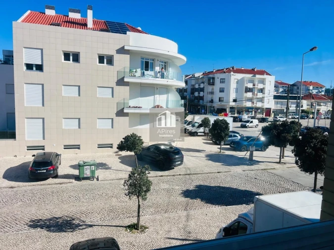 Apartamento T2 para Venda em Costa da Caparica Foto 27