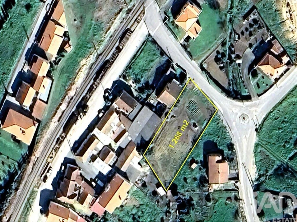 Terreno para Venda em Campelos e Outeiro da Cabeça Foto 12