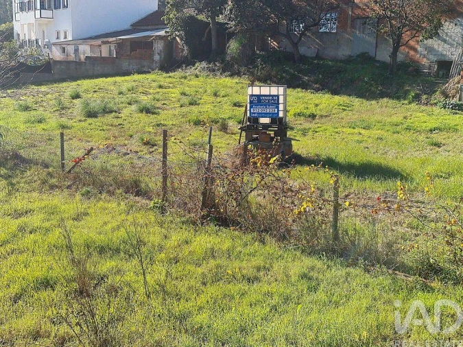 Terreno para Venda em Campelos e Outeiro da Cabeça Foto 2