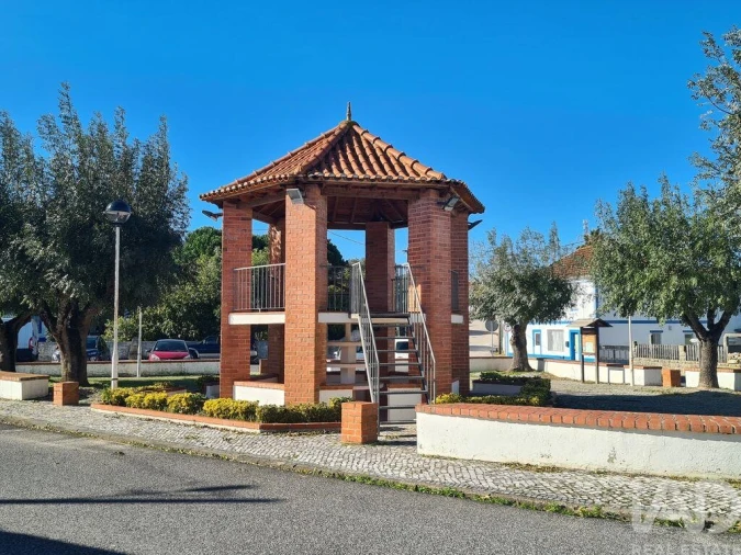 Terreno para Venda em Campelos e Outeiro da Cabeça Foto 15